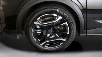 Peugeot E-3008 ALLURE