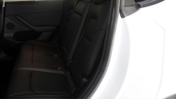 Tesla Model Y BASE
