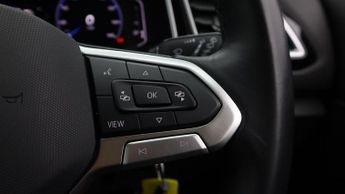 Volkswagen T-Roc R-LINE TSI DSG