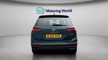 Volkswagen Tiguan LIFE TSI DSG