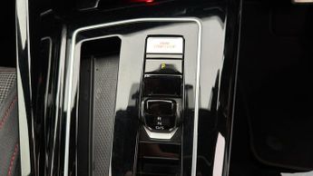 Volkswagen Golf GTI TSI DSG
