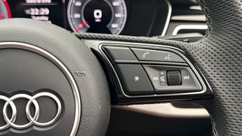 Audi A4 TFSI S LINE