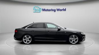 Audi A4 TFSI S LINE