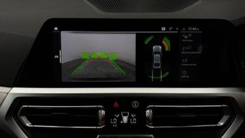 BMW 3 Series 330E M SPORT