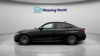 BMW 3 Series 330E M SPORT
