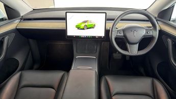 Tesla Model Y LONG RANGE AWD