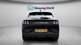 Ford Mustang Mach-E BASE