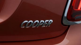 MINI Hatch COOPER EXCLUSIVE
