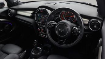 MINI Hatch COOPER EXCLUSIVE