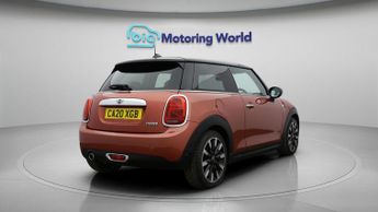 MINI Hatch COOPER EXCLUSIVE