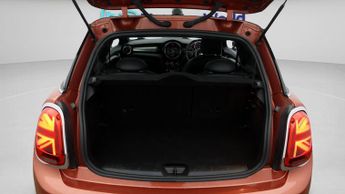 MINI Hatch COOPER EXCLUSIVE