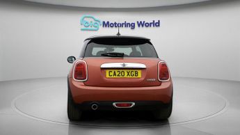 MINI Hatch COOPER EXCLUSIVE