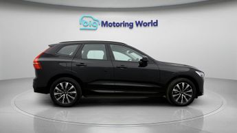 Volvo XC60 B4 PLUS AWD
