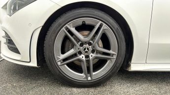 Mercedes-Benz CLA CLA 180 AMG LINE