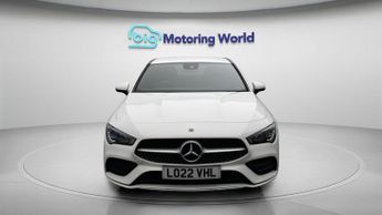 Mercedes-Benz CLA CLA 180 AMG LINE