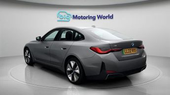 BMW i4 EDRIVE40 SPORT