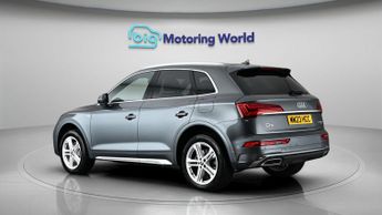 Audi Q5 TFSI E S LINE QUATTRO