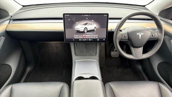 Tesla Model Y LONG RANGE AWD