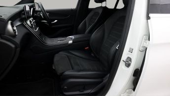 Mercedes-Benz GLC GLC 300 4MATIC AMG LINE