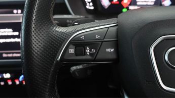Audi Q3 TFSI S LINE BLACK EDITION