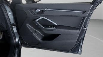 Audi Q3 TFSI S LINE BLACK EDITION