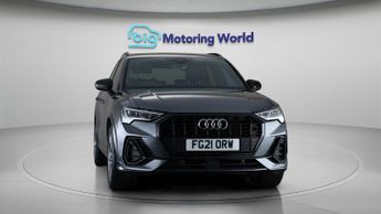 Audi Q3 TFSI S LINE BLACK EDITION