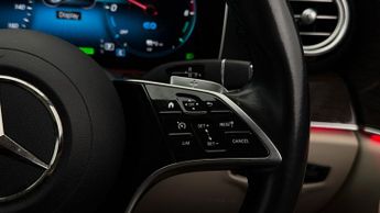 Mercedes-Benz E Class E 300 DE AMG LINE EDITION