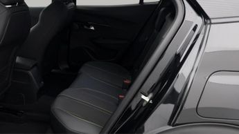 Peugeot 2008 PURETECH EAT8 S/S GT