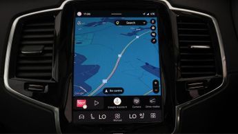 Volvo XC90 RECHARGE T8 PLUS AWD