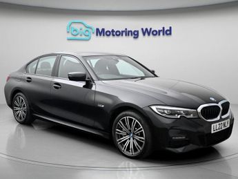 BMW 3 Series 330E M SPORT