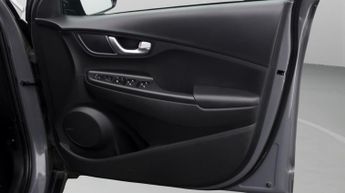 Hyundai KONA PREMIUM