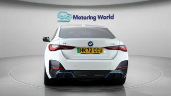 BMW i4 EDRIVE40 M SPORT