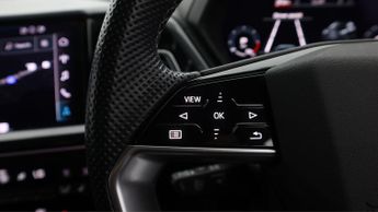 Audi Q4 e-tron S LINE