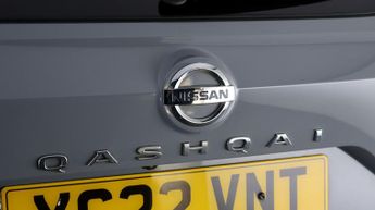 Nissan Qashqai DIG-T N-CONNECTA DCT