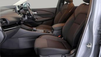 Nissan Qashqai DIG-T N-CONNECTA DCT