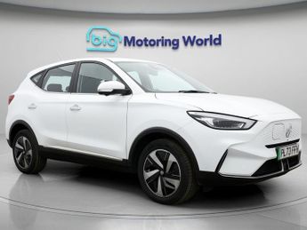 MG ZS SE
