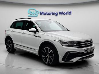 Volkswagen Tiguan R-LINE TSI DSG