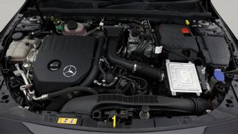 Mercedes-Benz CLA CLA 250 E AMG LINE PREMIUM