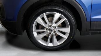 Volkswagen T-Cross SE TSI DSG