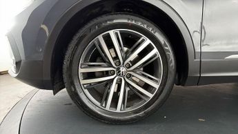 Volkswagen Tiguan ELEGANCE TSI DSG