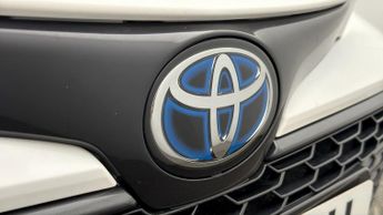 Toyota Corolla ICON TECH