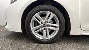 Toyota Corolla ICON TECH