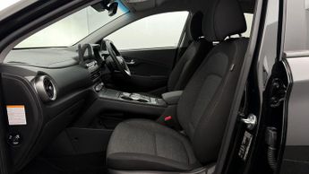 Hyundai KONA PREMIUM