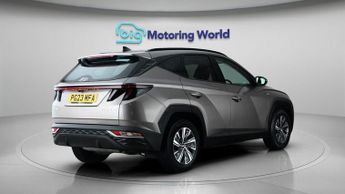 Hyundai TUCSON T-GDI SE CONNECT DCT