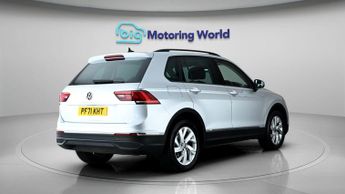 Volkswagen Tiguan LIFE TSI DSG