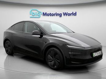 Tesla Model Y LONG RANGE