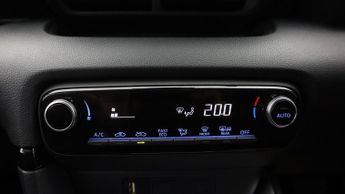 Toyota Yaris DESIGN