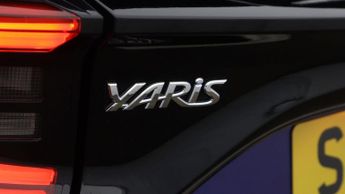 Toyota Yaris DESIGN