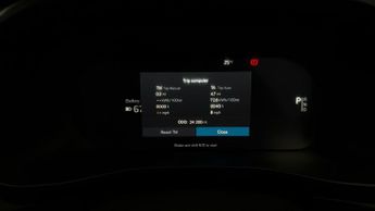 Volvo C40 RECHARGE CORE