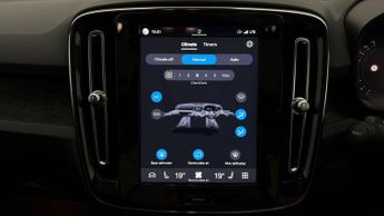 Volvo C40 RECHARGE CORE